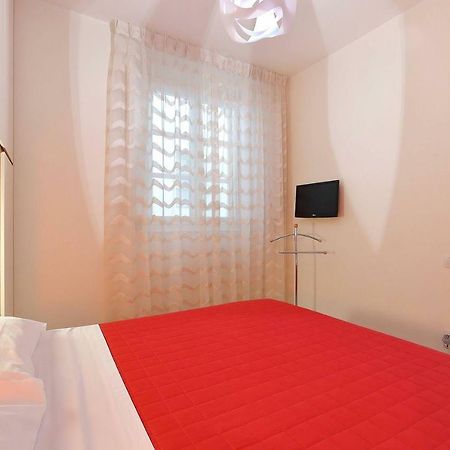 Apartments In Colors Флоренция Экстерьер фото